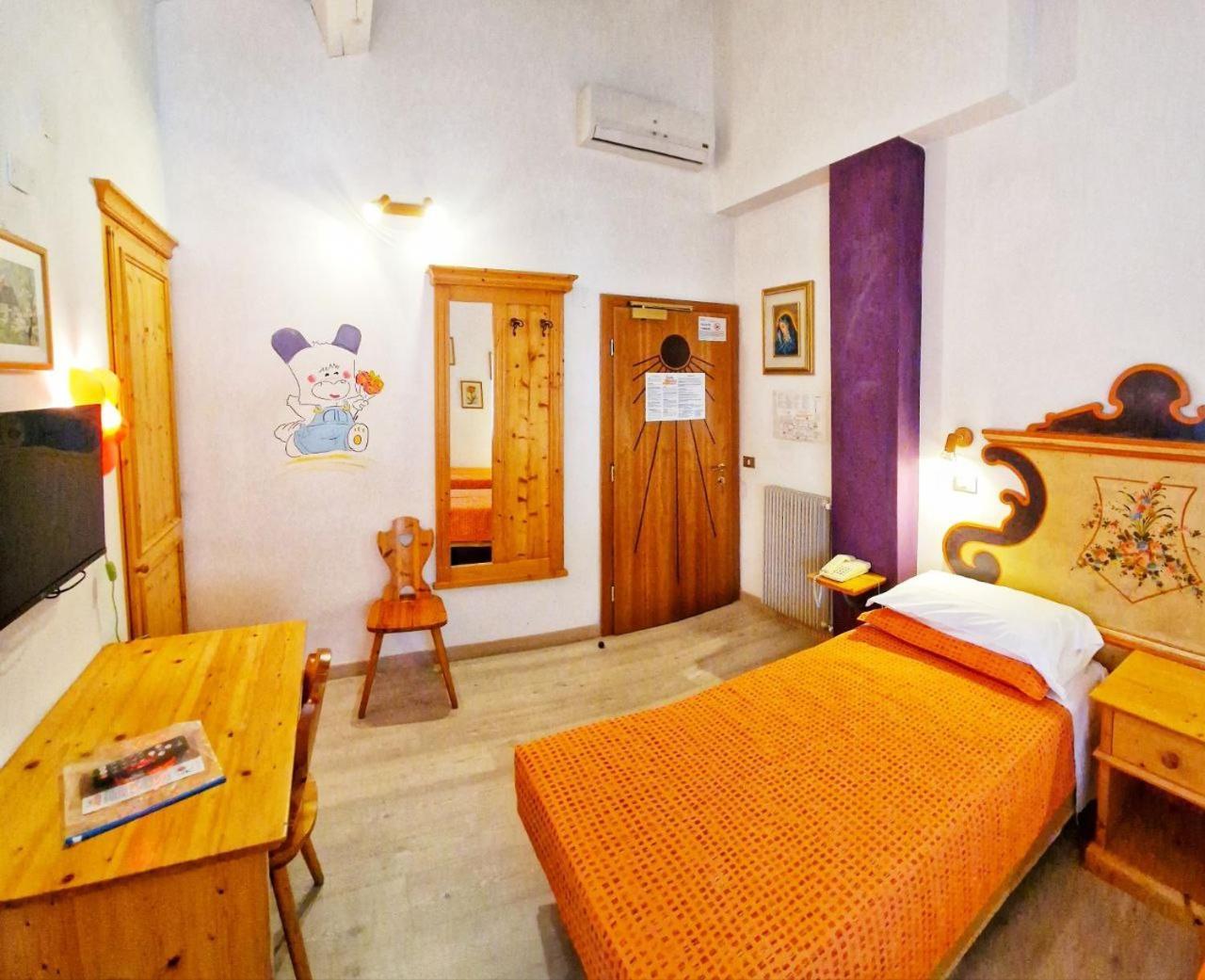 Family Hotel Primavera Levico Terme Ngoại thất bức ảnh