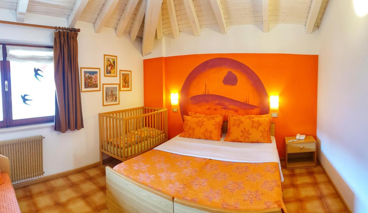 Family Hotel Primavera Levico Terme Ngoại thất bức ảnh